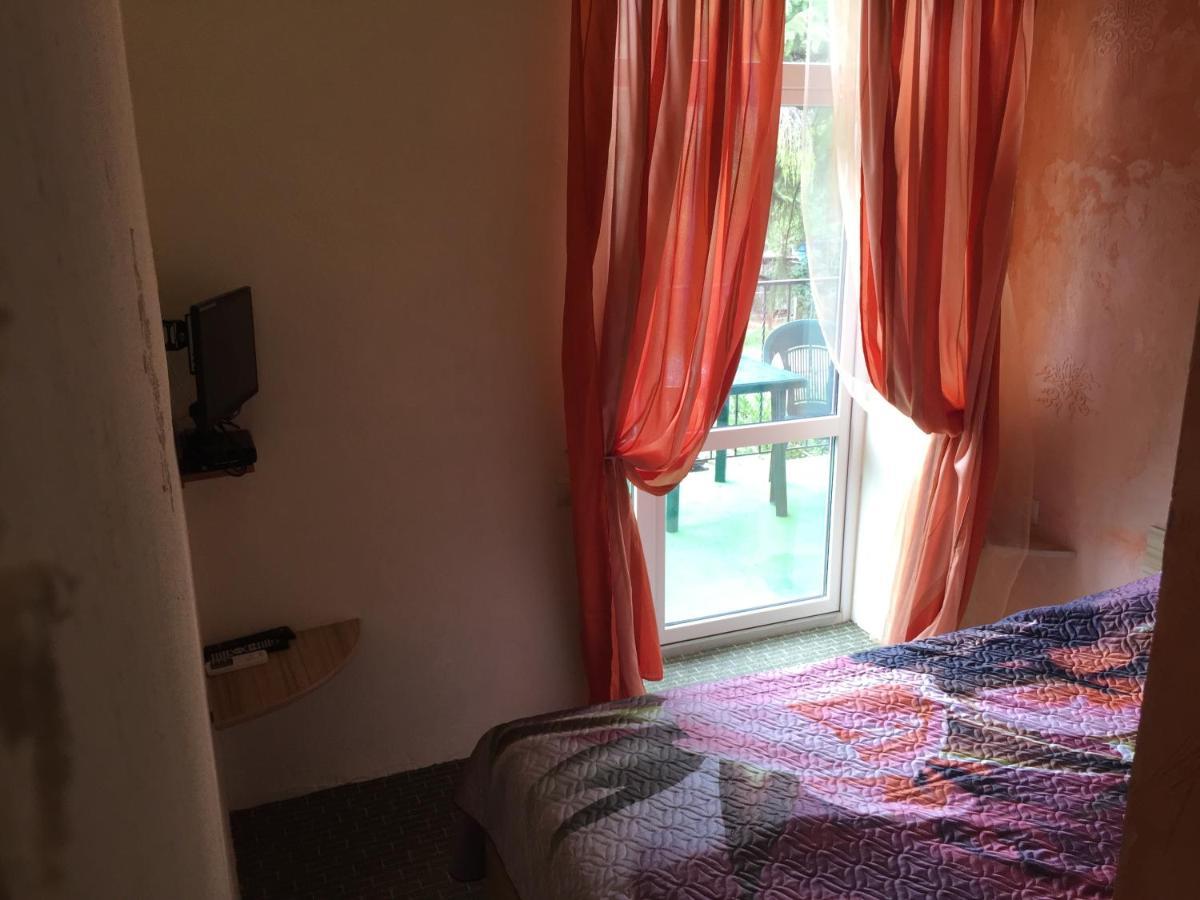 Guest House Inkit Pitsunda Dış mekan fotoğraf